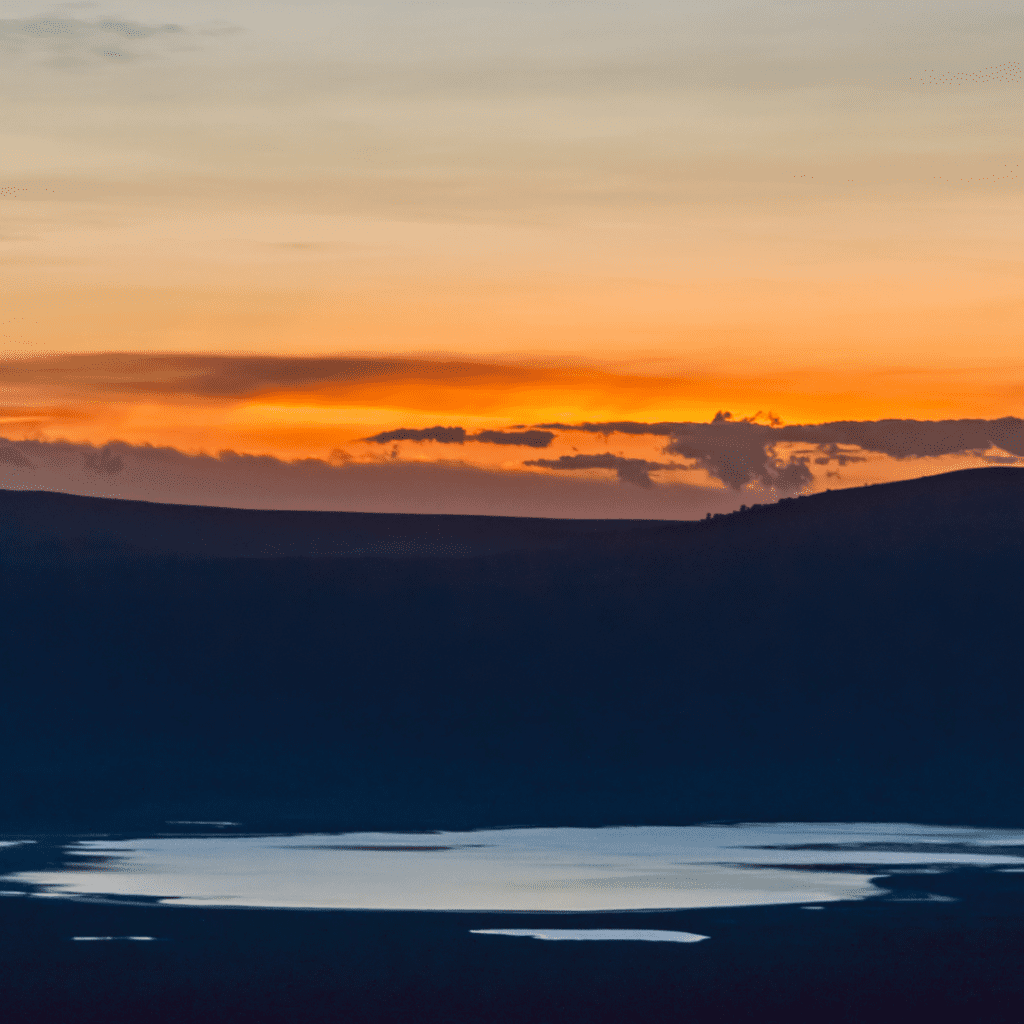 Sunset-at-Ngorongor-crater